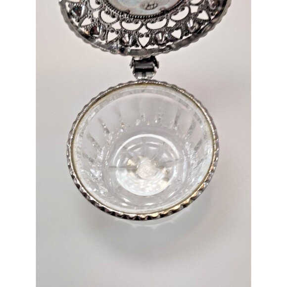 Small Floral Ring Holder With Rhinestones Made In Czech Republic - Picture 6 of 10